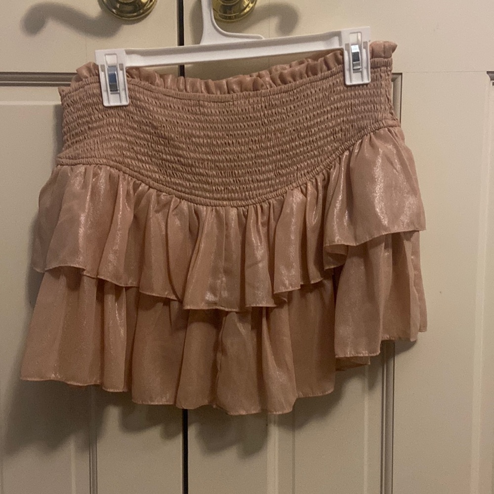 Mustard seed size medium ruffle smocked skort